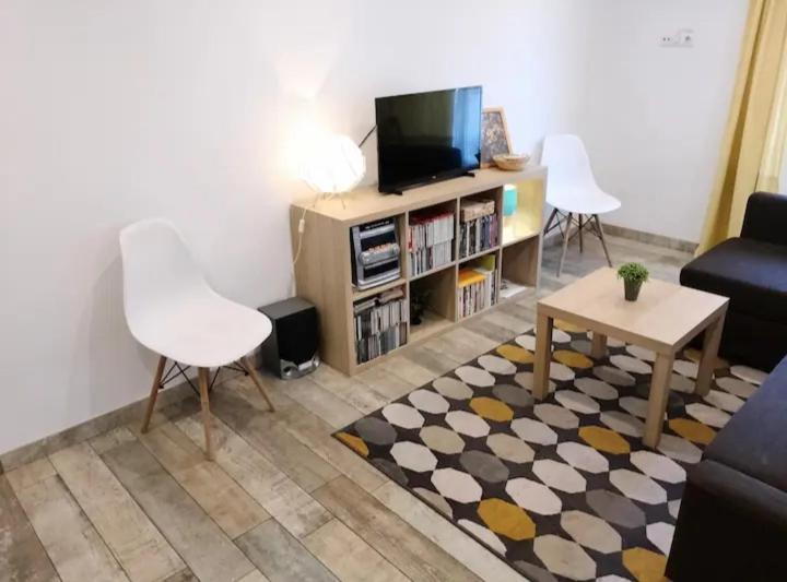 Piso A Una Parada De Atocha, Amplio Y Luminoso مدريد المظهر الخارجي الصورة
