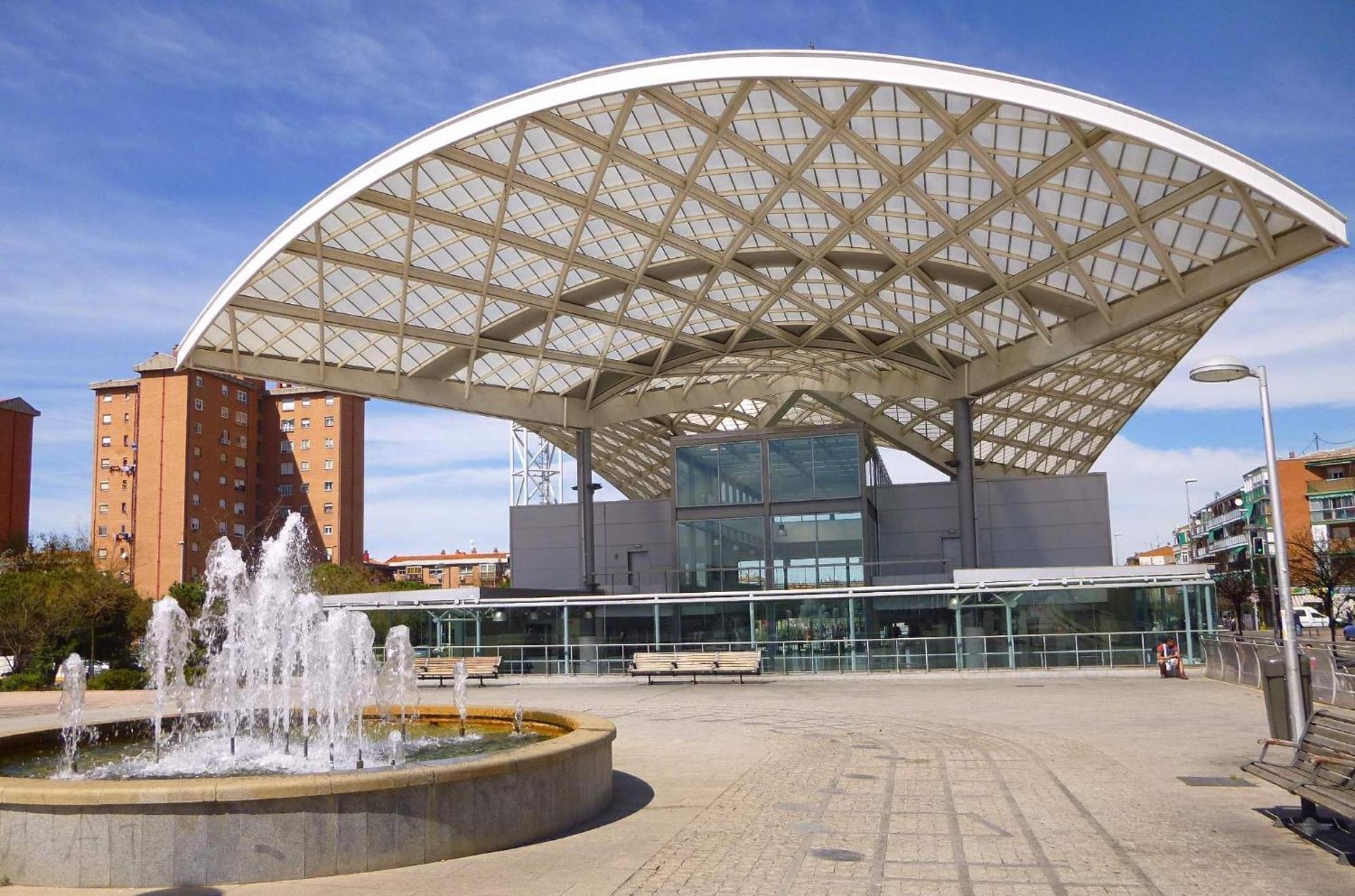 Piso A Una Parada De Atocha, Amplio Y Luminoso مدريد المظهر الخارجي الصورة